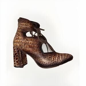 Freebird by Steven Joyce Brown Reptile Print Leather Boots Women’s Size 10